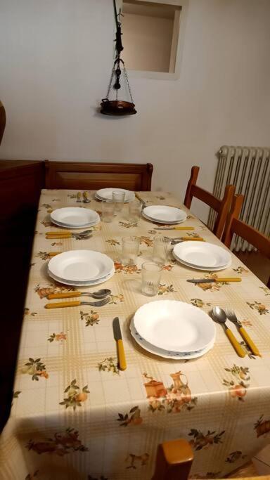 Taverna Abitazione A 15 Km Da Firenze Prato  Zewnętrze zdjęcie