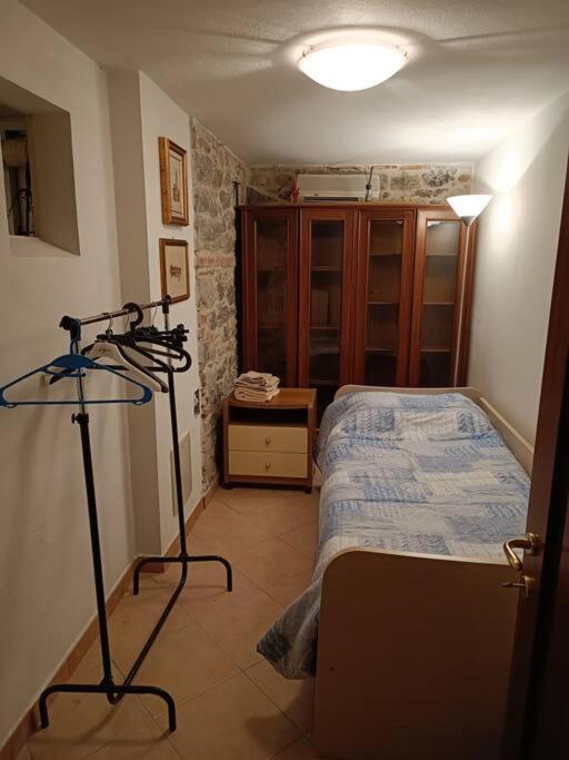 Taverna Abitazione A 15 Km Da Firenze Prato  Zewnętrze zdjęcie